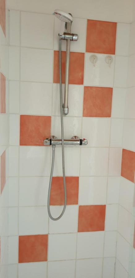 Maisonette De Pays Classee 3 Etoiles ลาโกตินิแยร์ ภายนอก รูปภาพ