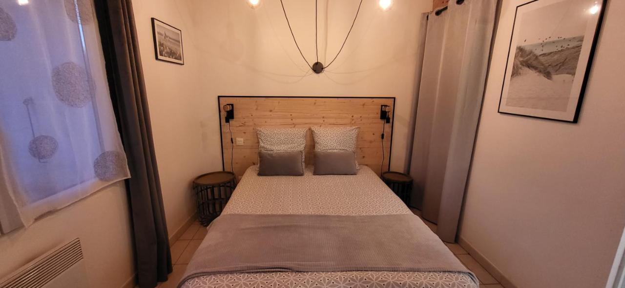 Maisonette De Pays Classee 3 Etoiles ลาโกตินิแยร์ ภายนอก รูปภาพ
