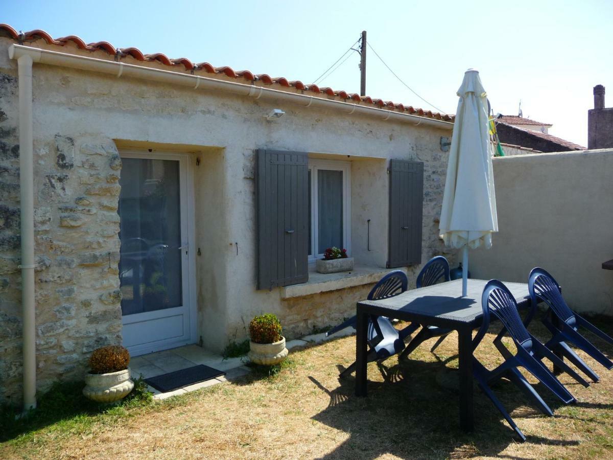 Maisonette De Pays Classee 3 Etoiles ลาโกตินิแยร์ ภายนอก รูปภาพ